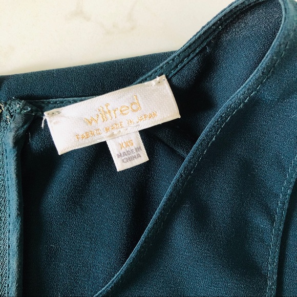 Aritzia Wilfred Sevres blouse in dark teal - Picture 8 of 8